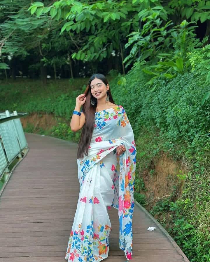 Century Floral | Semi Muslin Silk Saree