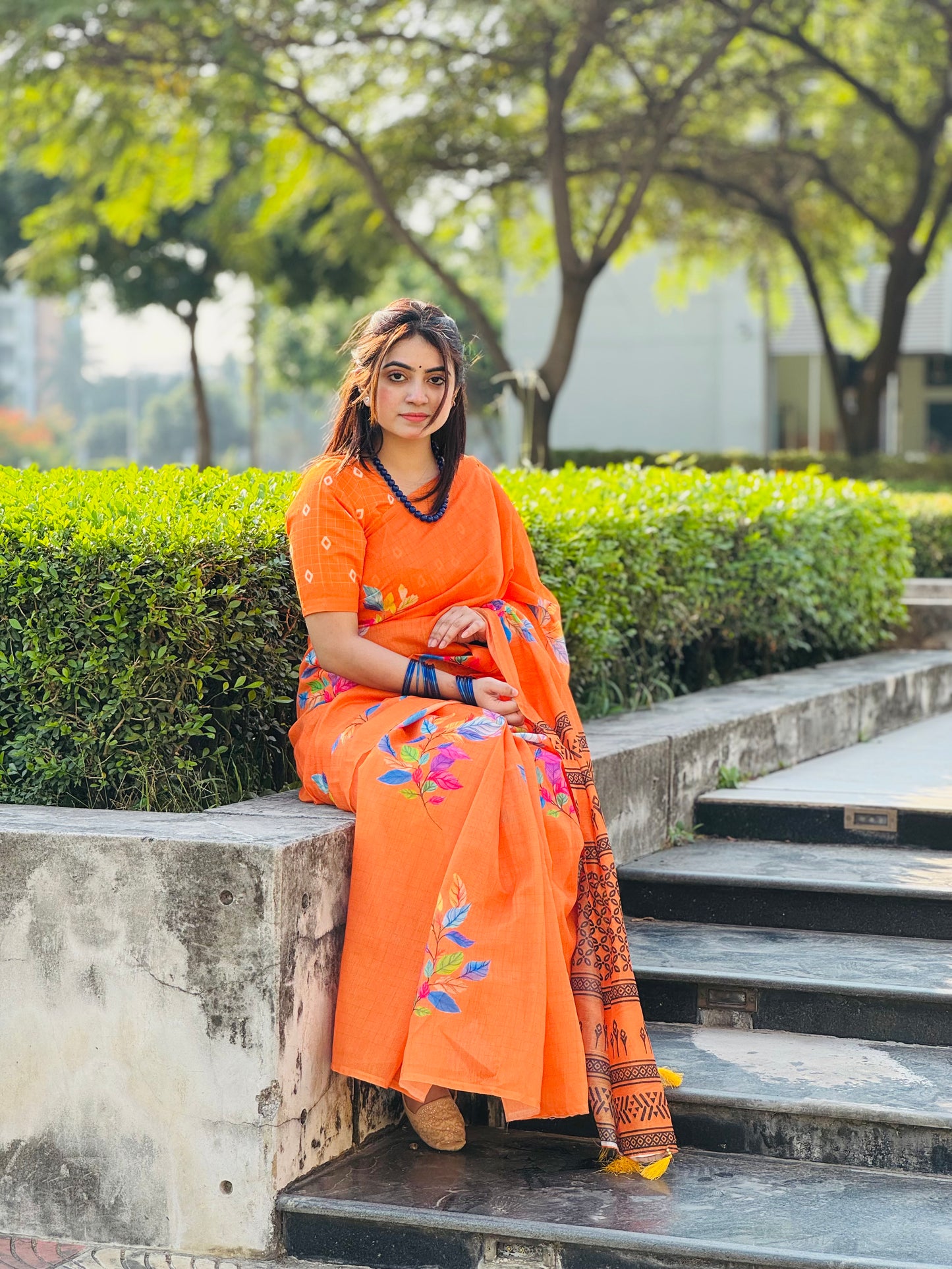 সেঞ্চুরি পাতা সফট সিল্ক শাড়ি