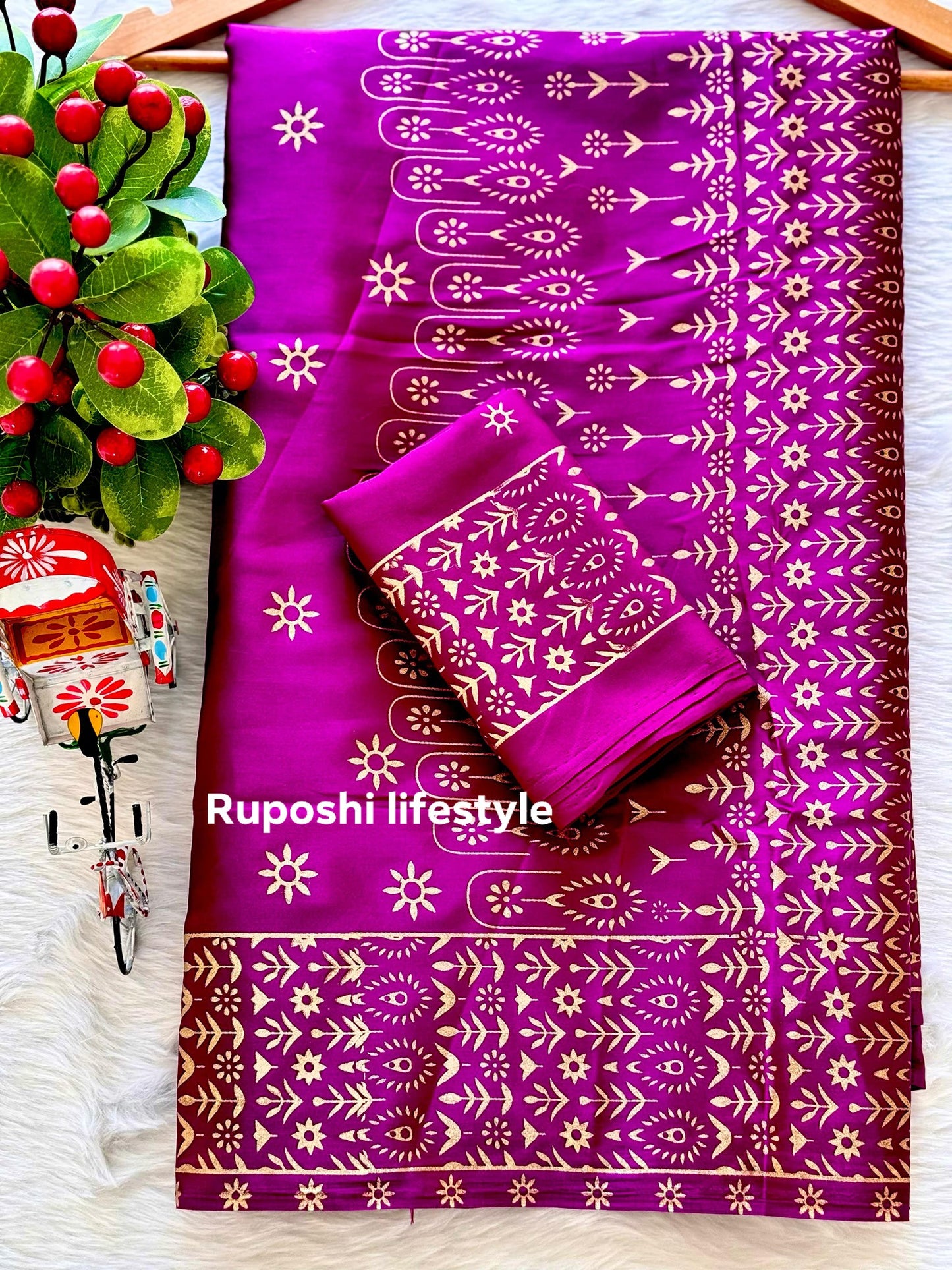 Purple Japani Silk Saree With Blouse !